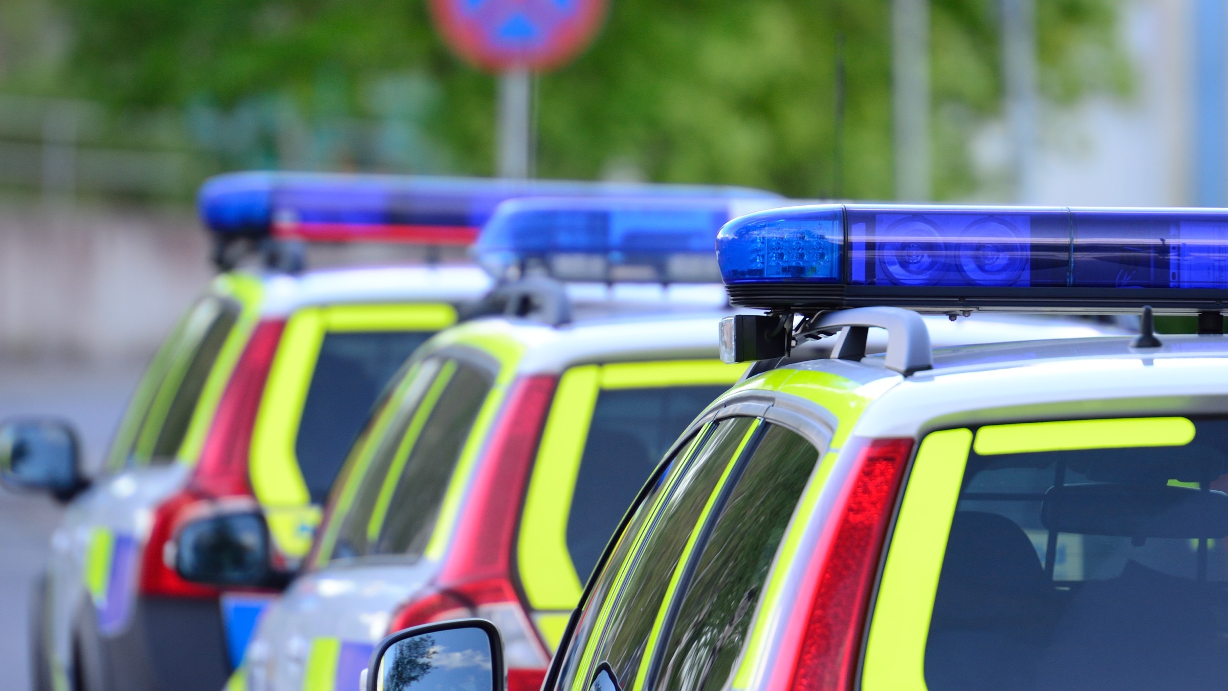 blaljus-sirener-polisen-polishus-malmo-toftanas-rosengard-16-9