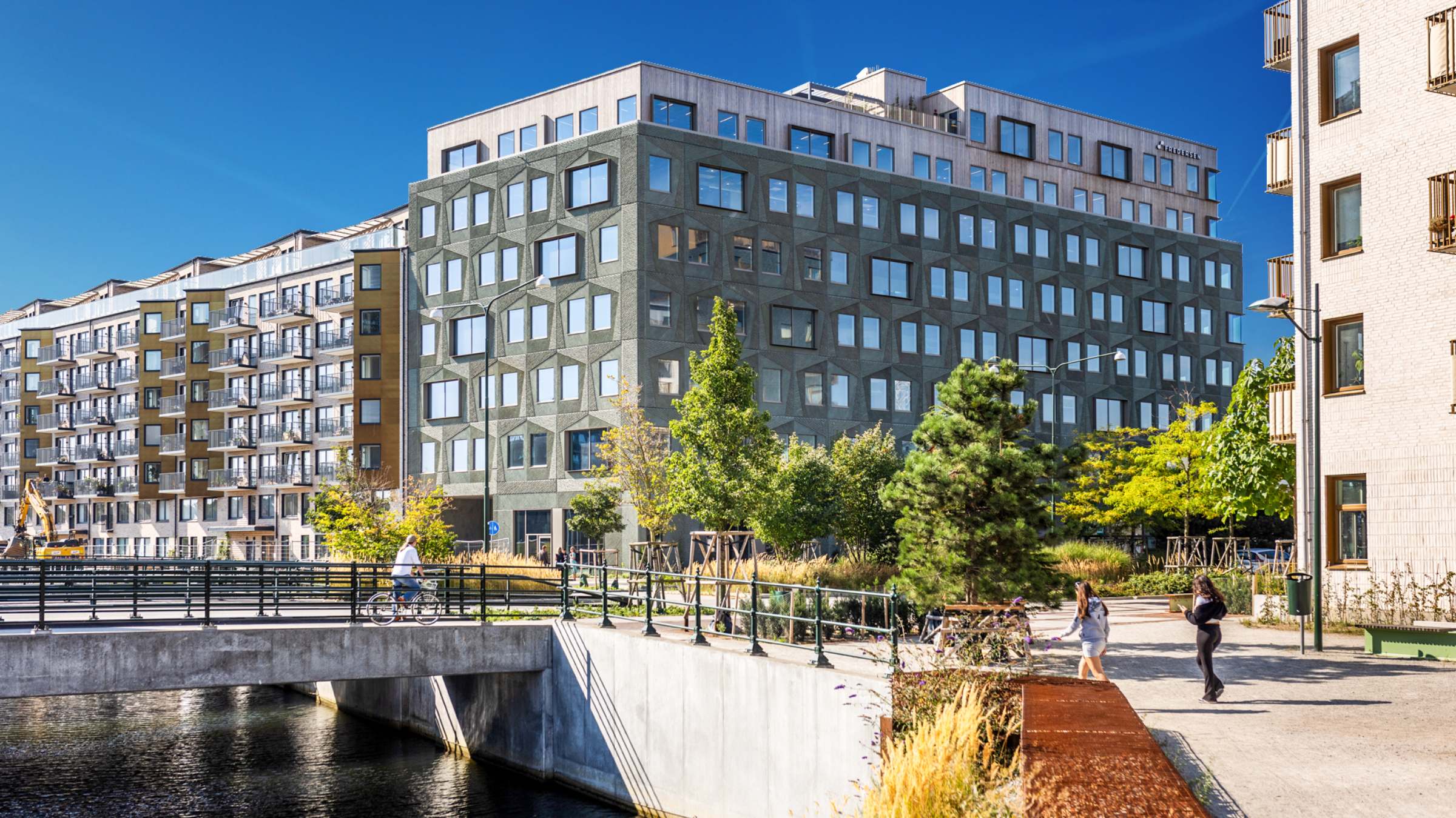 Oas-entre-kontor-malmo-biofili-exterior-16-9