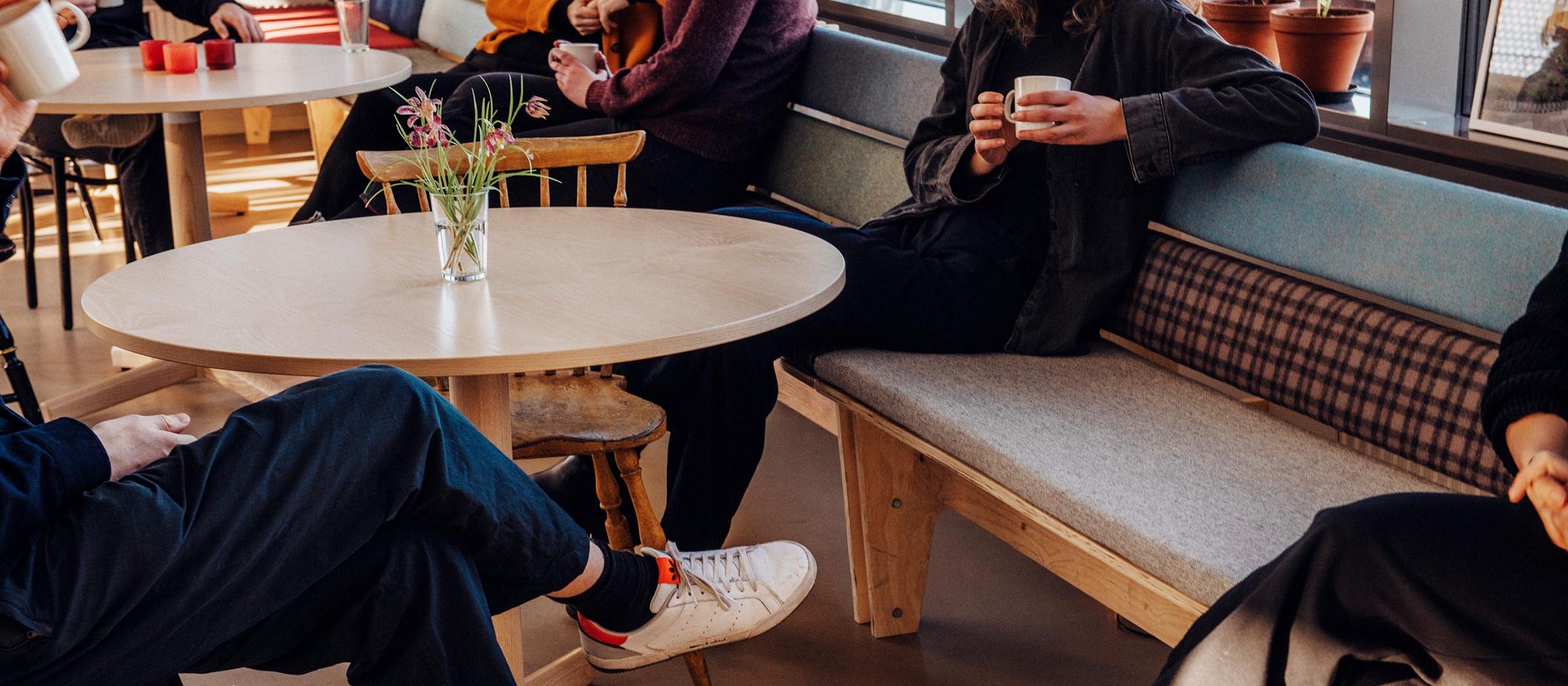 kontor-gemenskap-socialt-kaffe-arbetsplats-fikarum-16-7