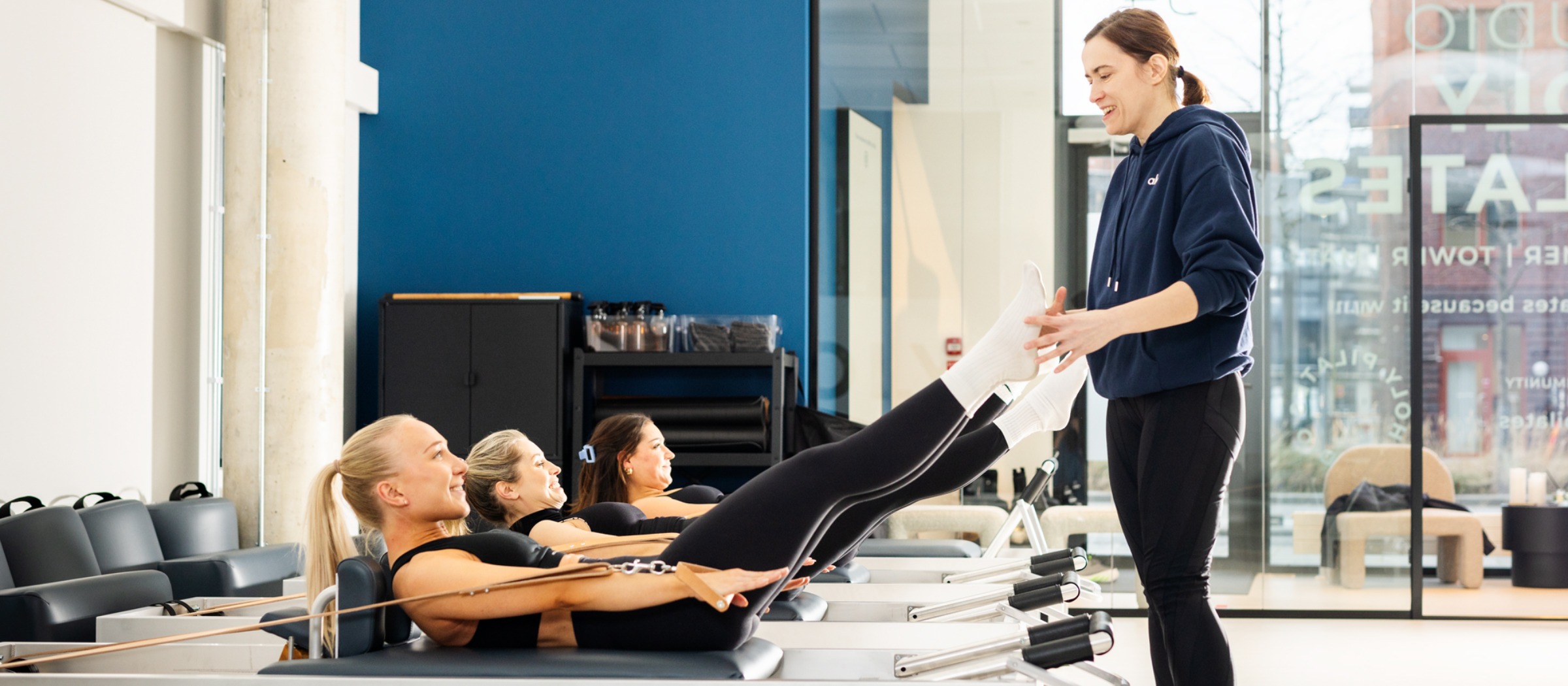 holy-pilates-holy-pilates-scandinavian-pilates-justyna-Sommenvik-studio-workout-redskap-maskin-16-7